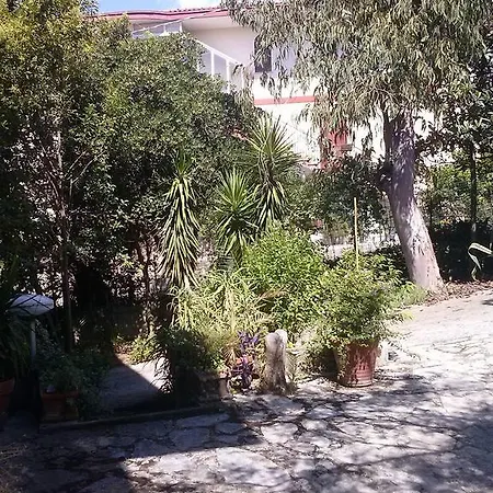 Bed & Breakfast Mare E Monti