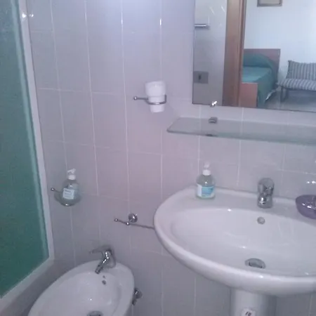 Mare E Monti Bed & Breakfast *